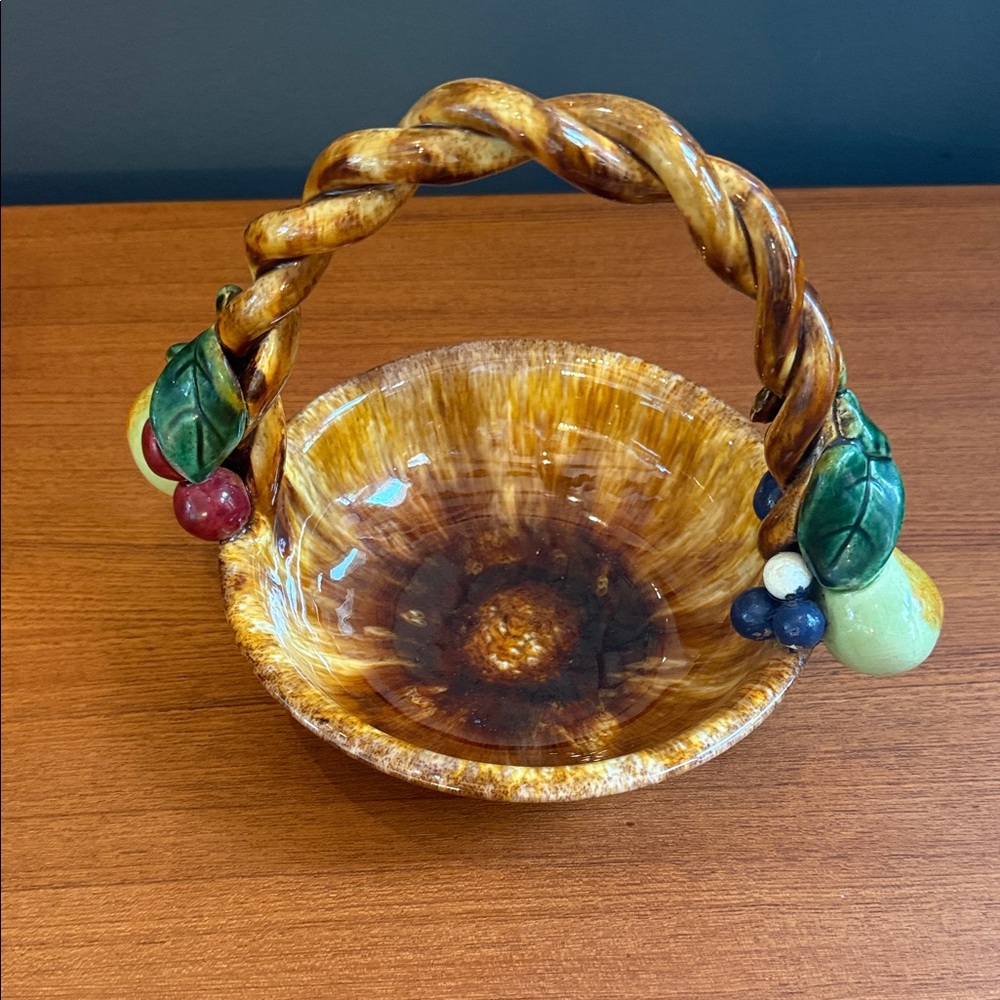 Artisan Ceramic majolica austrian pottery Basket with Fruit Details